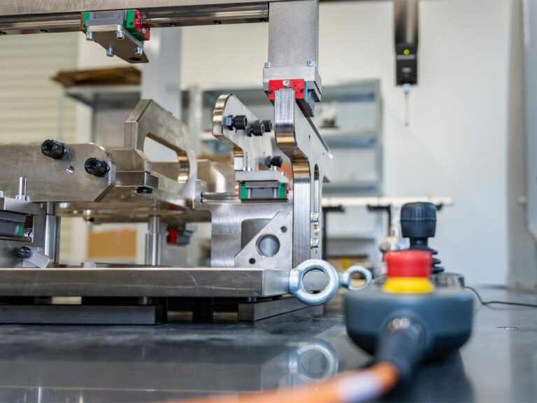 Prüf- & Messvorrichtung Serienfertigung - effizient & zuverlässig